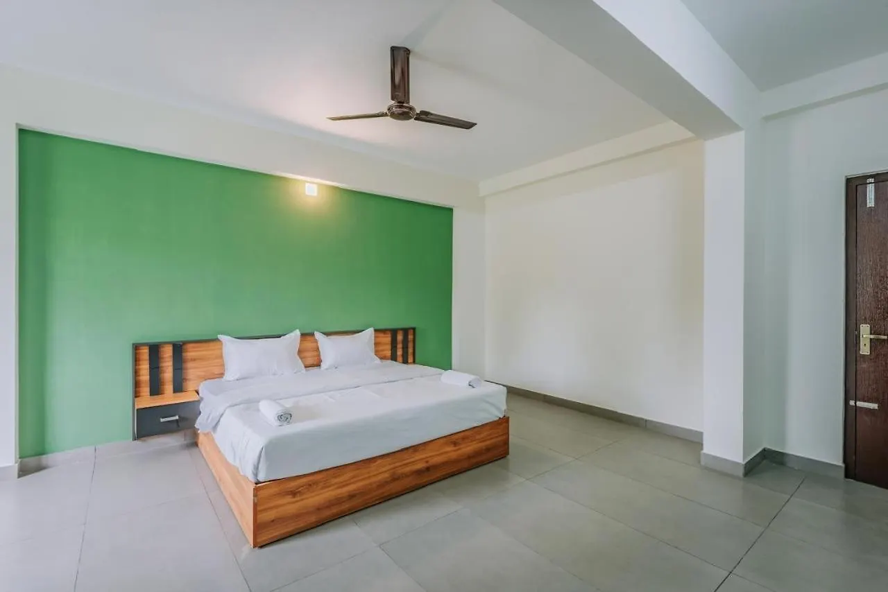 Alojamento de Turismo Selvagem Max Residency Vila Calecute